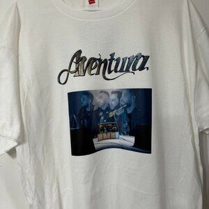 Aventura Cerrando Ciclos 2024 Tour T Shirt